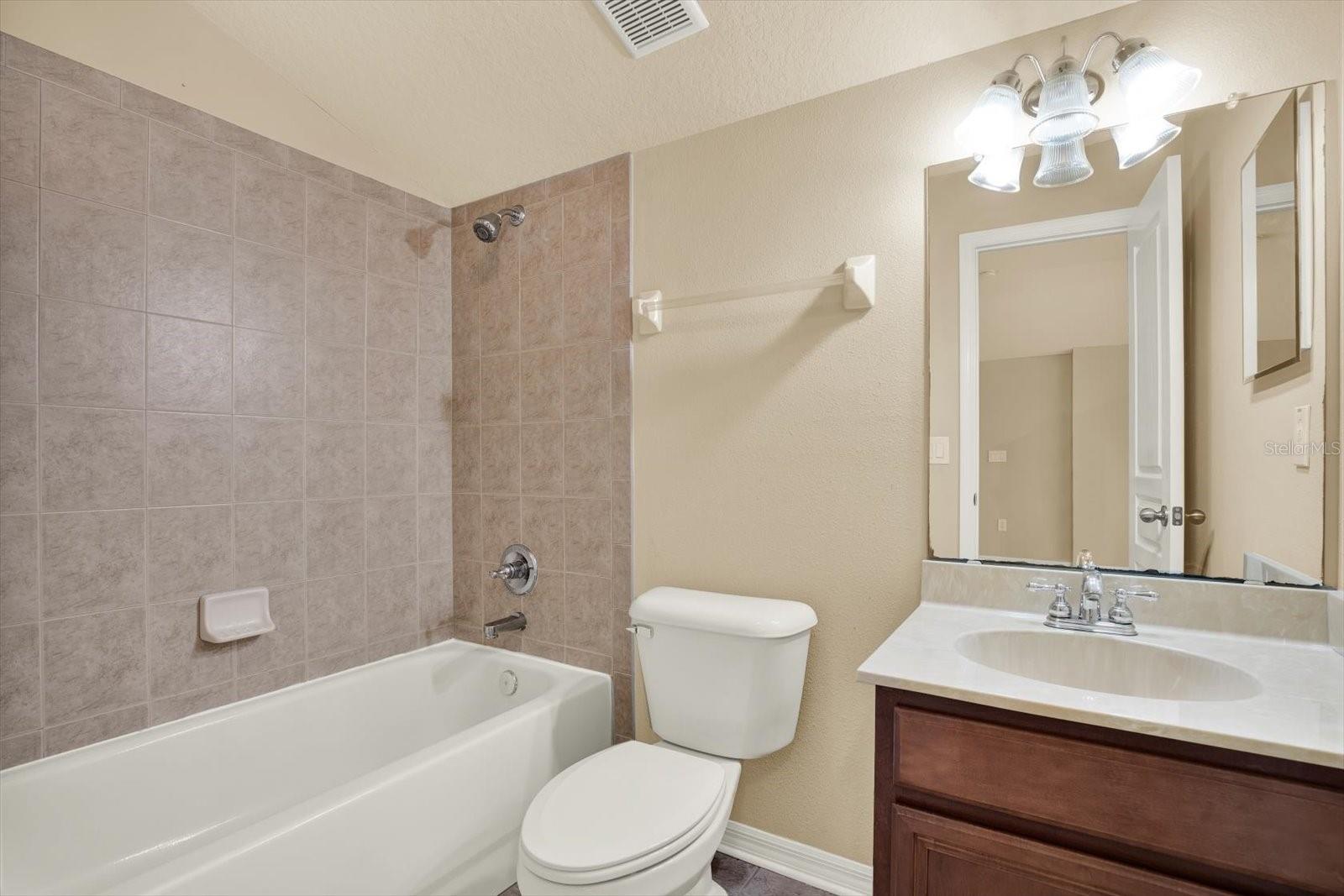 Image 40 of 73 For 7018 Cardinalwood Lane