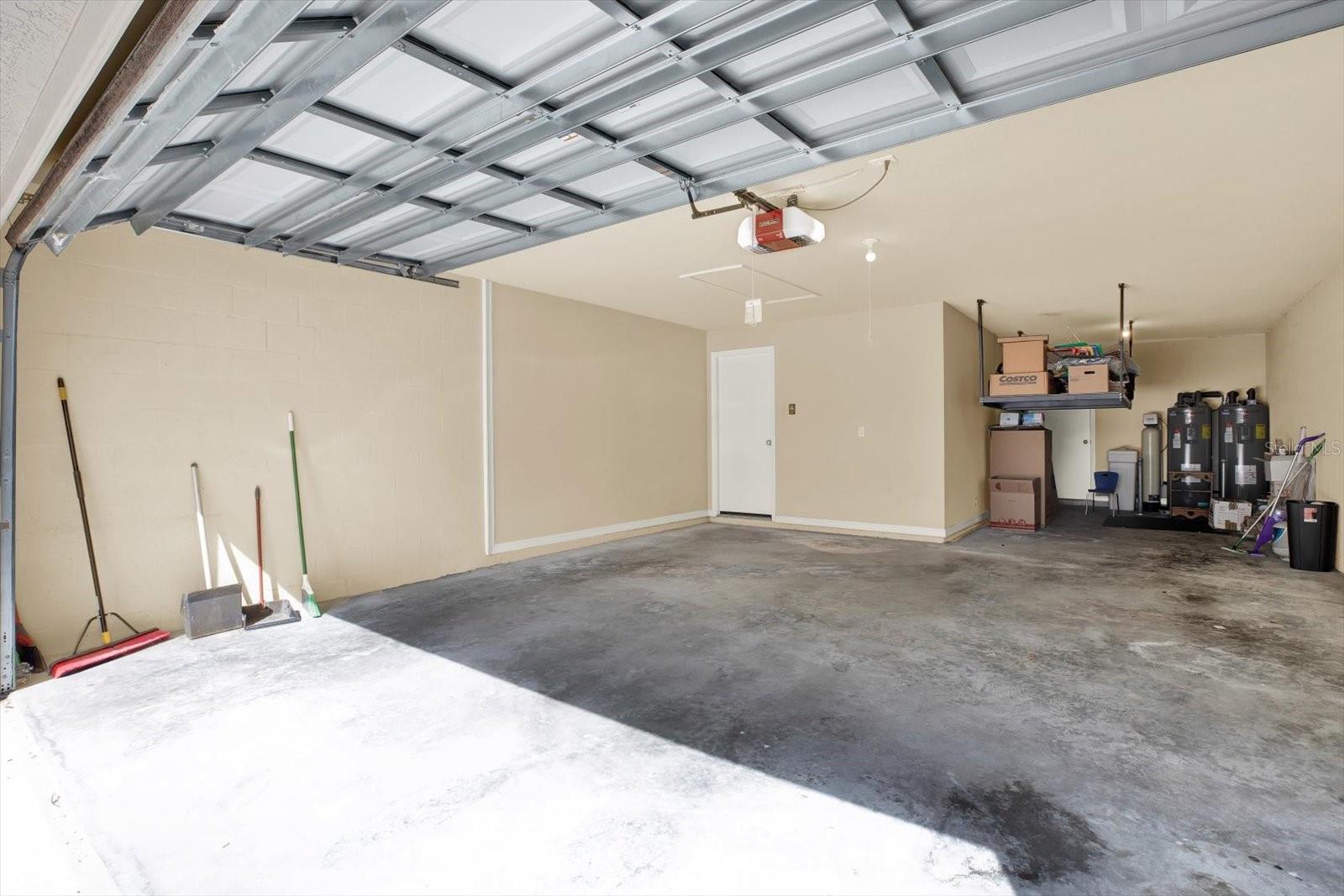 Image 42 of 73 For 7018 Cardinalwood Lane