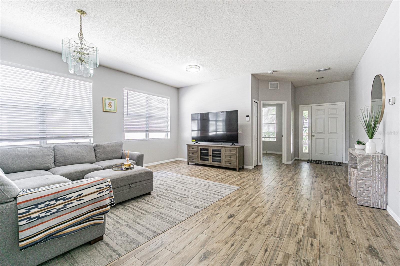 Image 3 of 27 For 13016 Terrace Brook Place