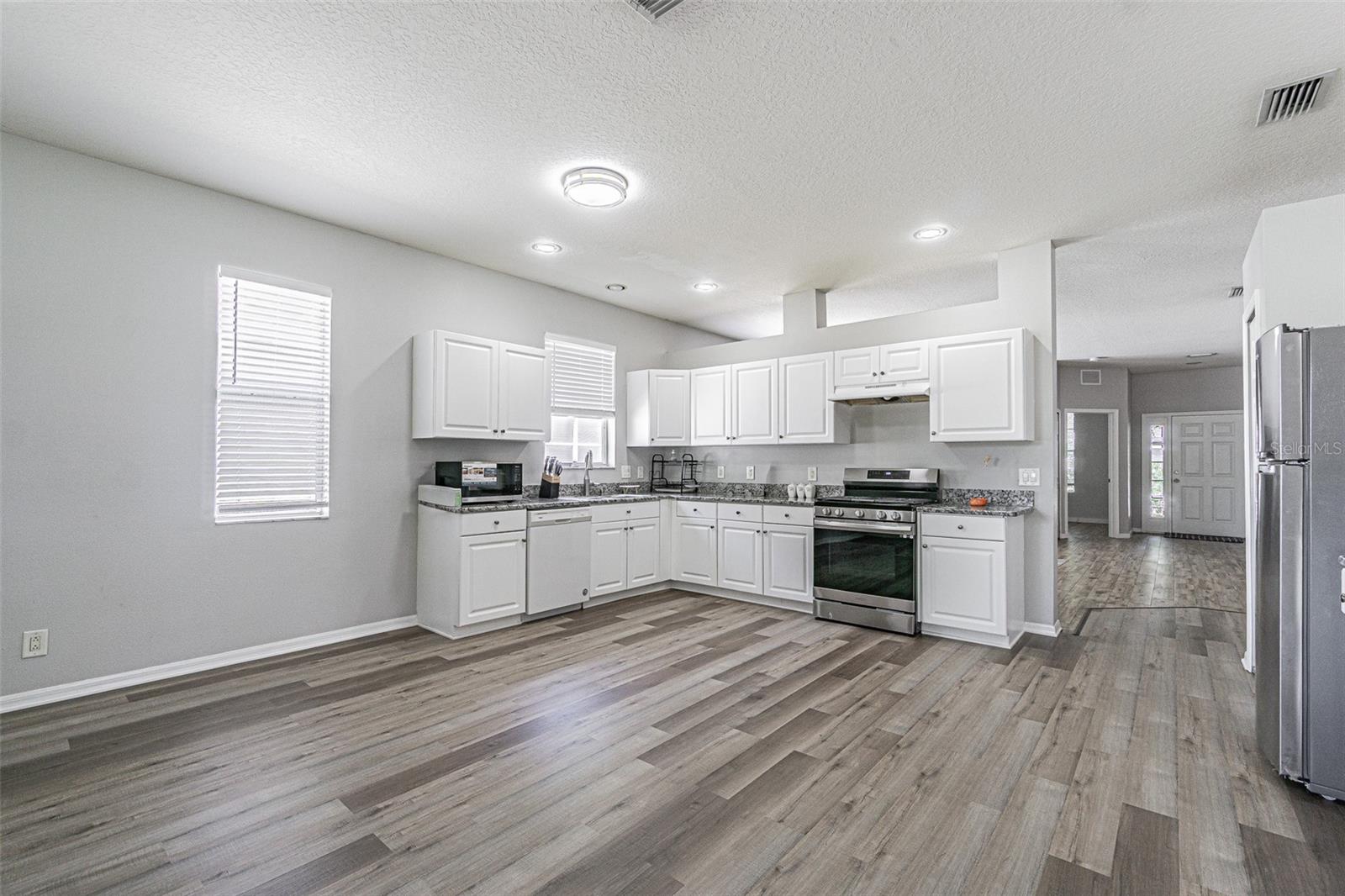 Image 5 of 27 For 13016 Terrace Brook Place