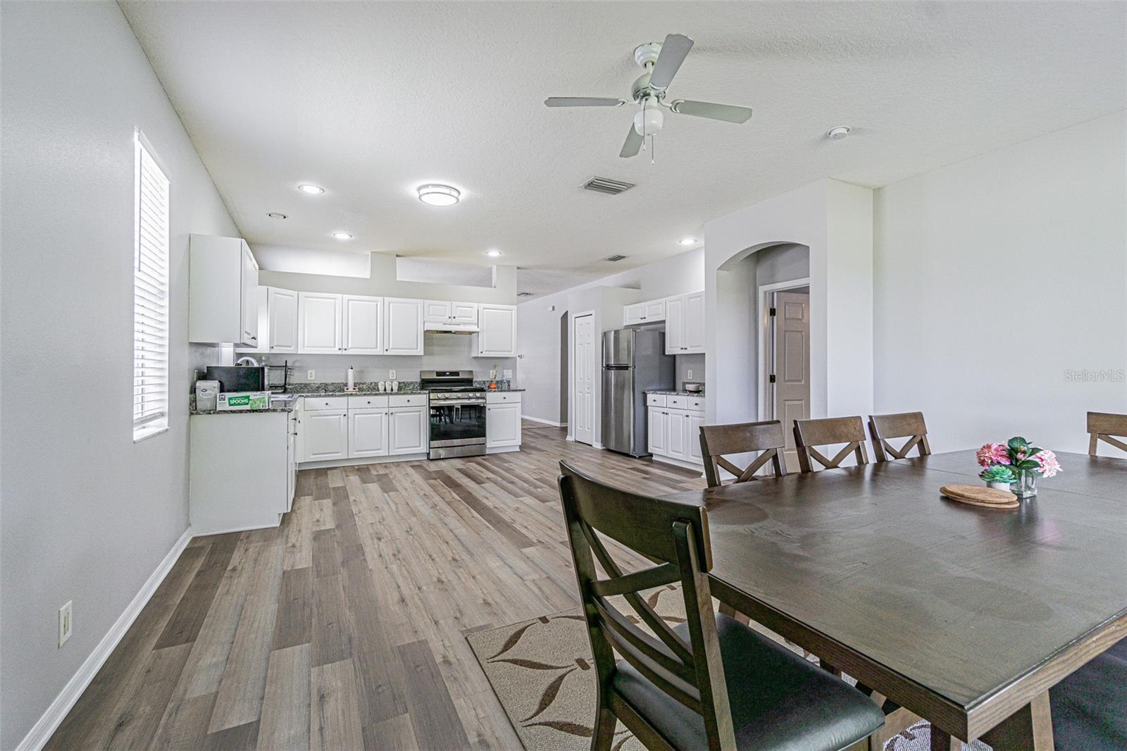 Image 6 of 27 For 13016 Terrace Brook Place