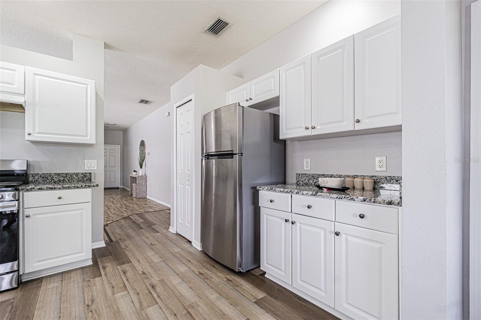 Image 7 of 27 For 13016 Terrace Brook Place