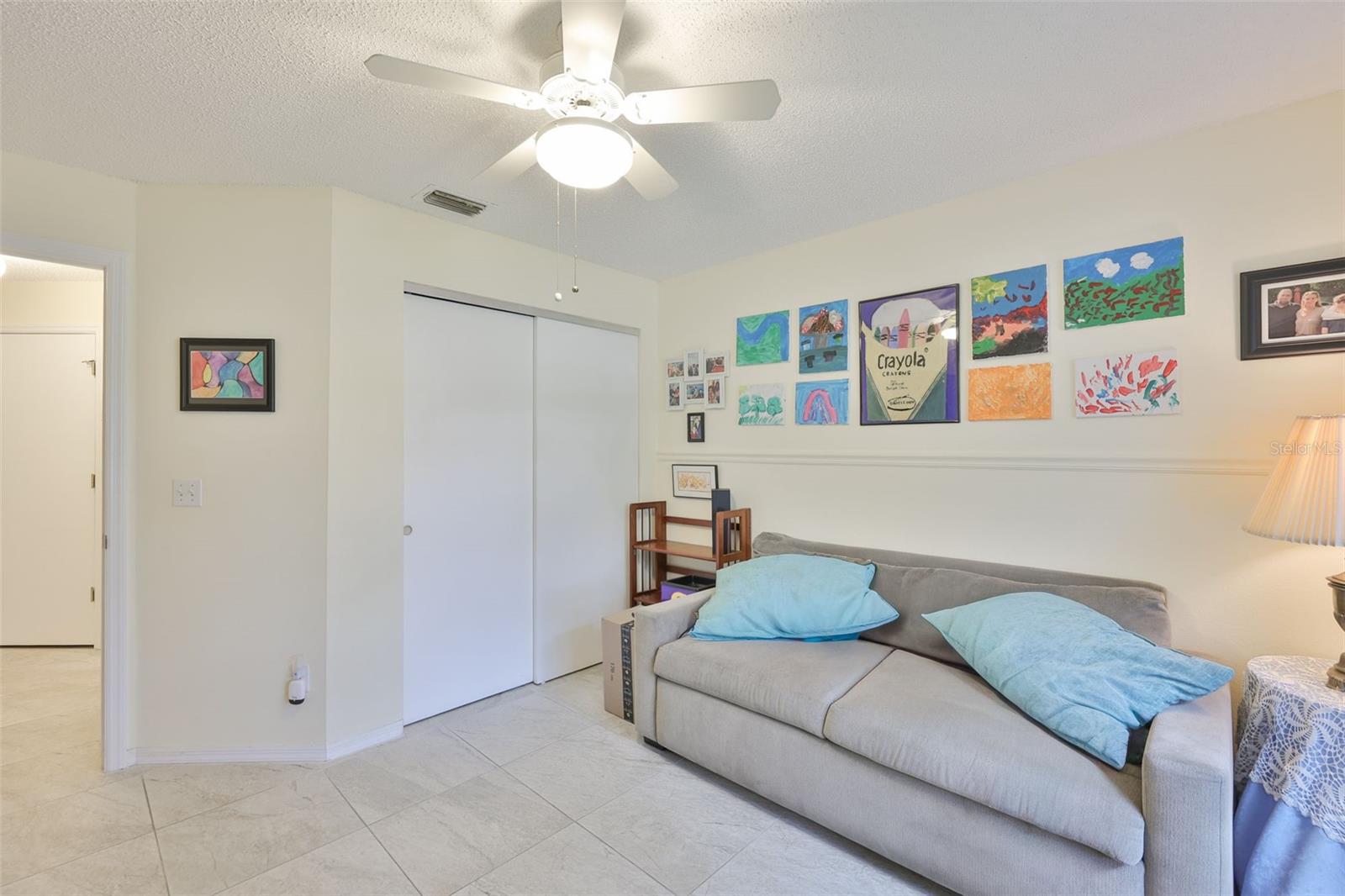 Image 21 of 90 For 2012 Nantucket Drive 22