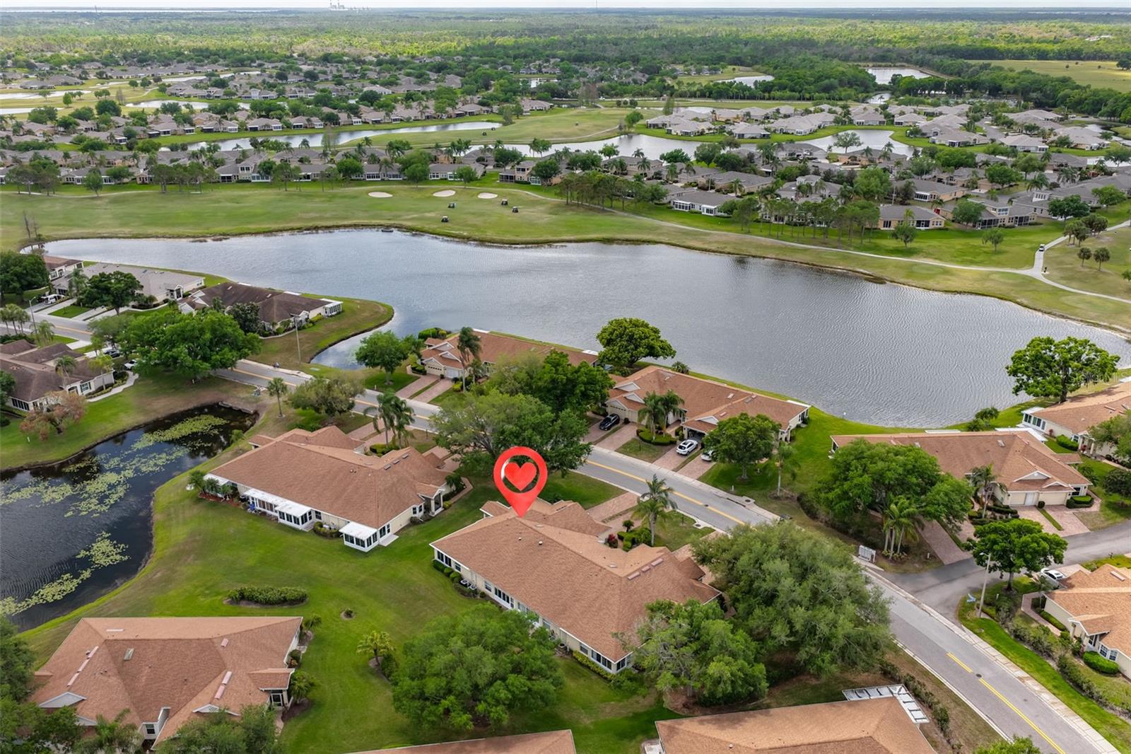 Image 35 of 90 For 2012 Nantucket Drive 22