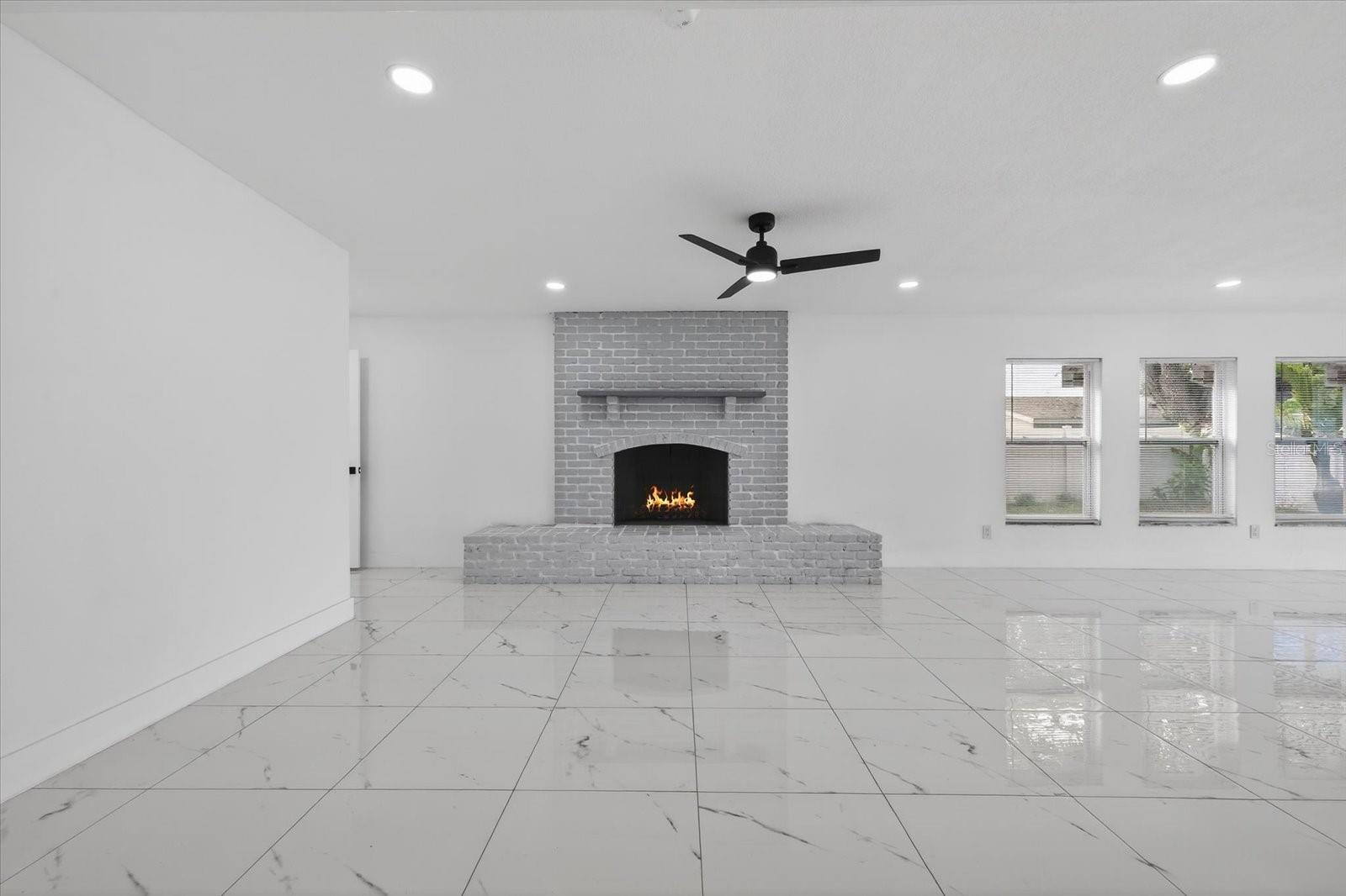 Listing photo id 31 for 1864 Paradise Lane