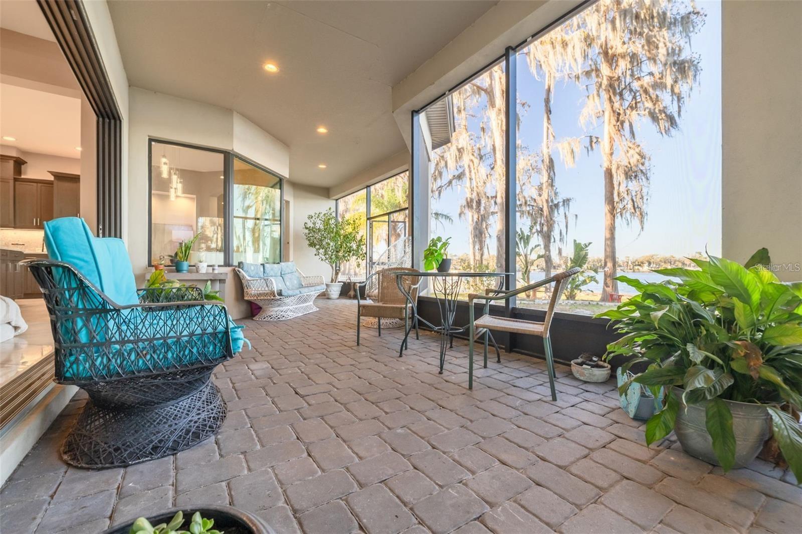 Image 22 of 42 For 9505 Aqua Lane