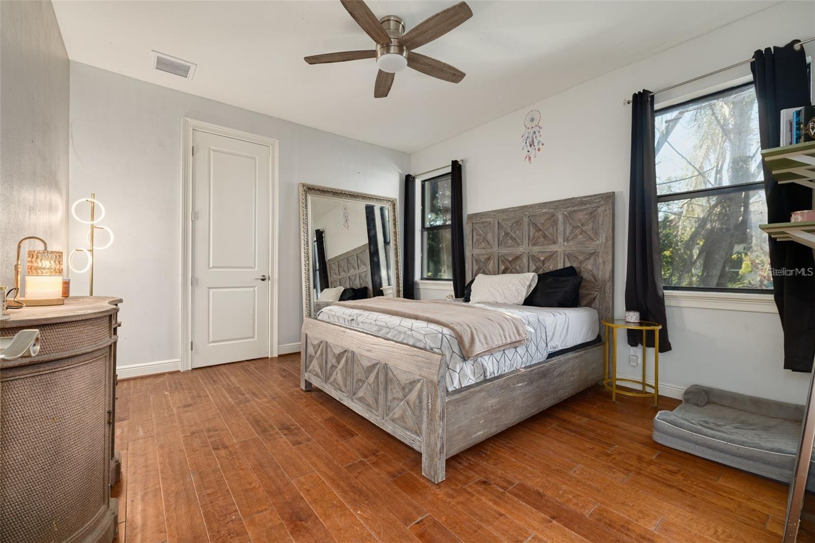 Image 25 of 42 For 9505 Aqua Lane