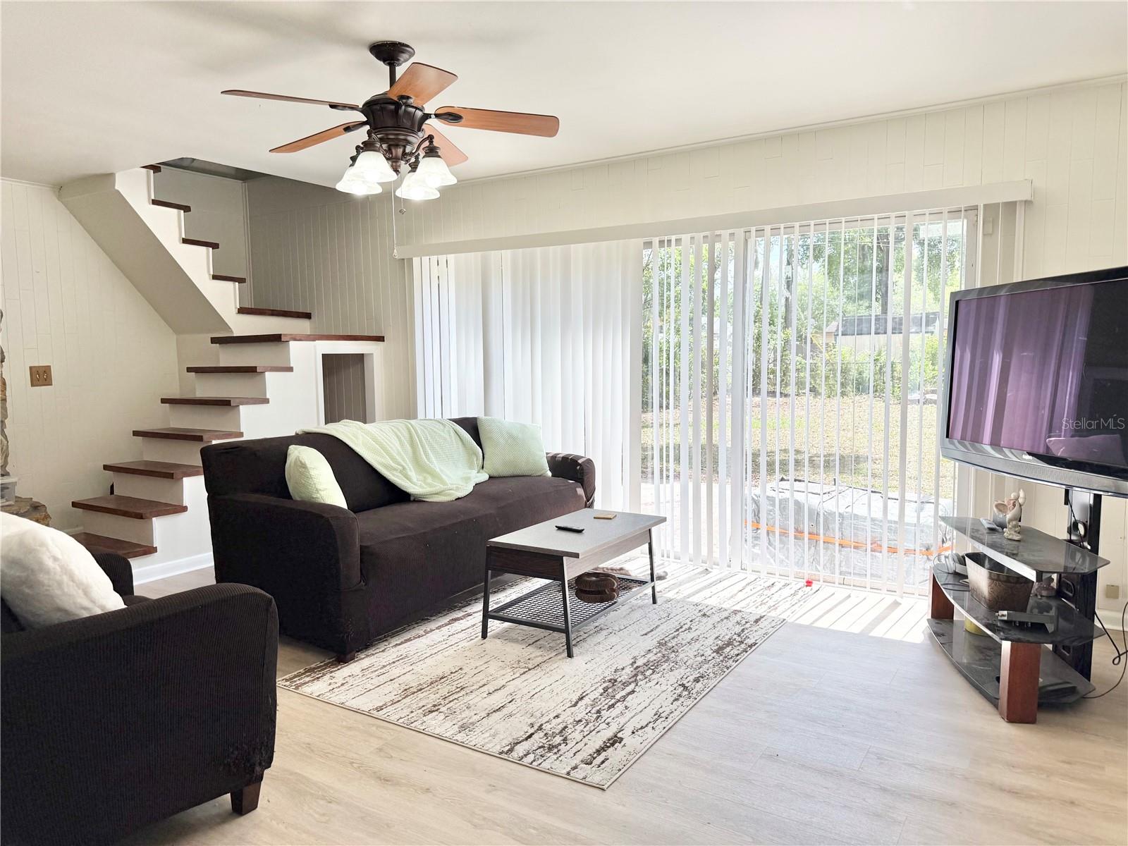 Image 11 of 47 For 5846 Wyoming Avenue