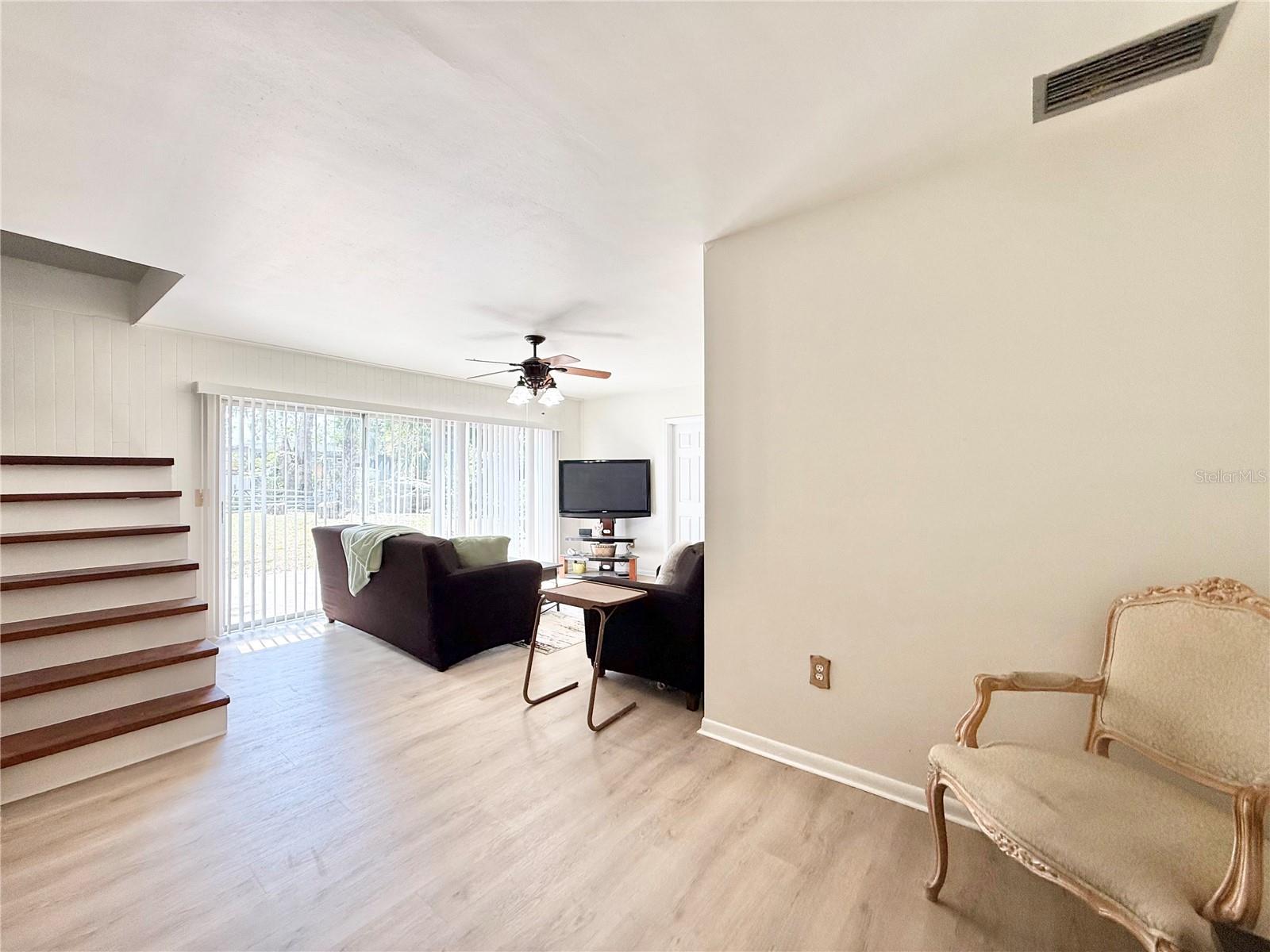 Image 19 of 47 For 5846 Wyoming Avenue