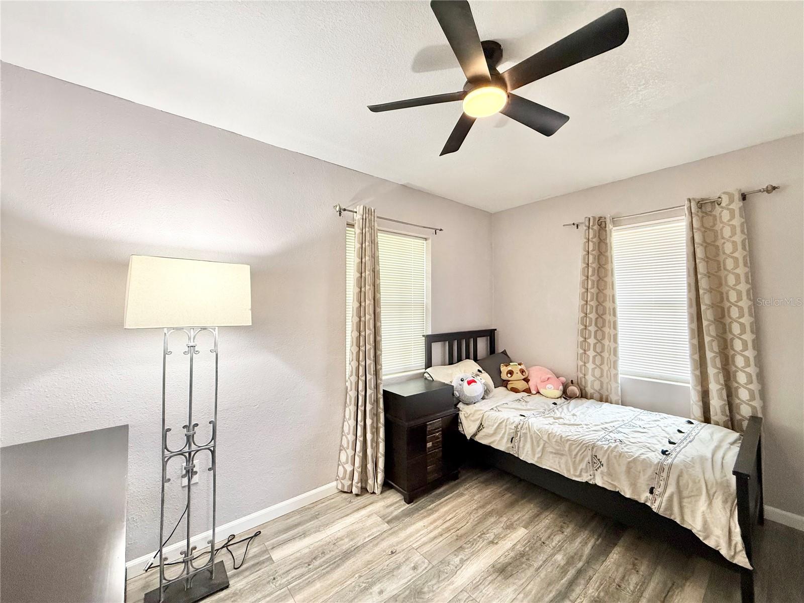 Image 23 of 47 For 5846 Wyoming Avenue