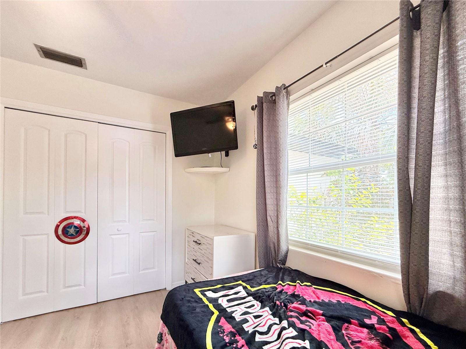 Image 31 of 47 For 5846 Wyoming Avenue