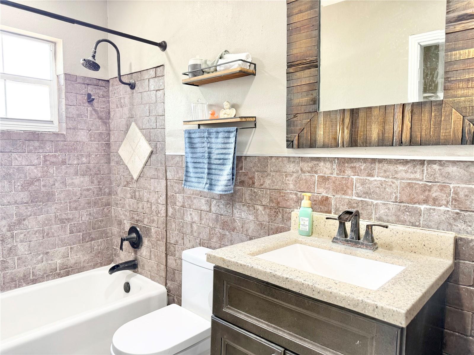 Image 36 of 47 For 5846 Wyoming Avenue