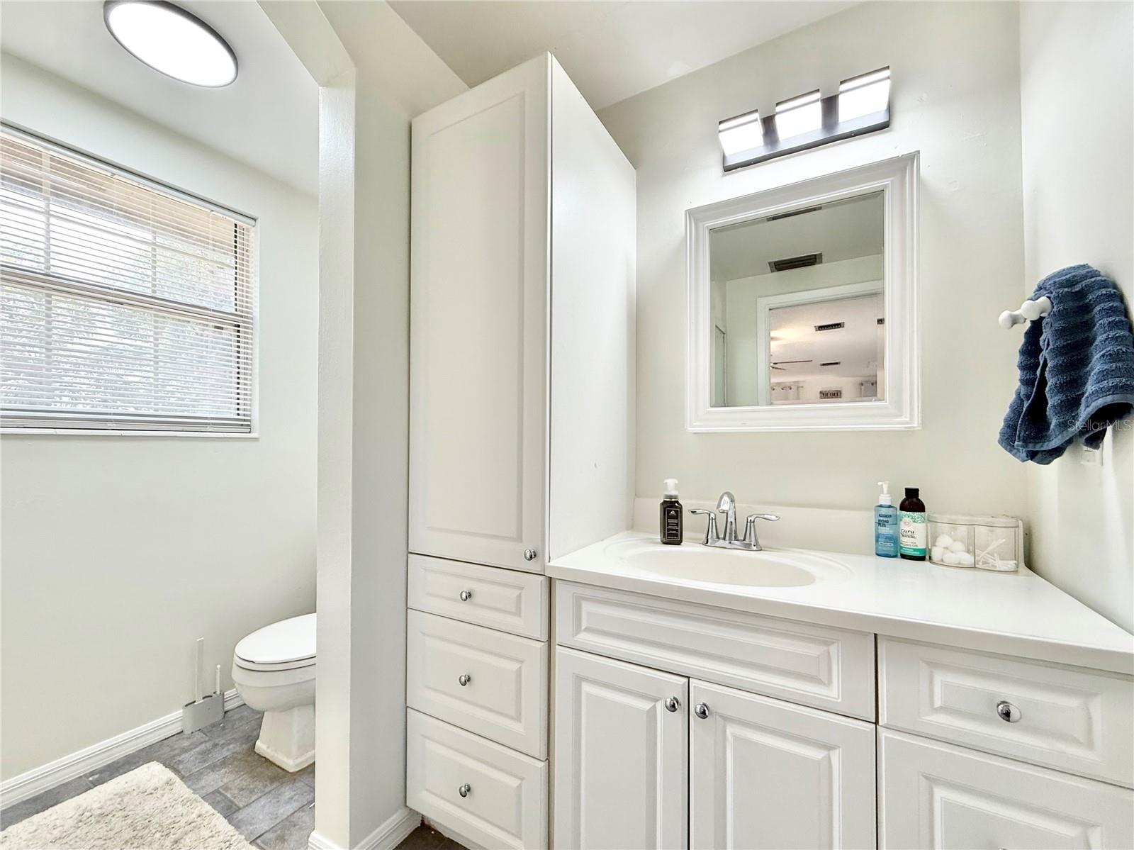 Image 42 of 47 For 5846 Wyoming Avenue