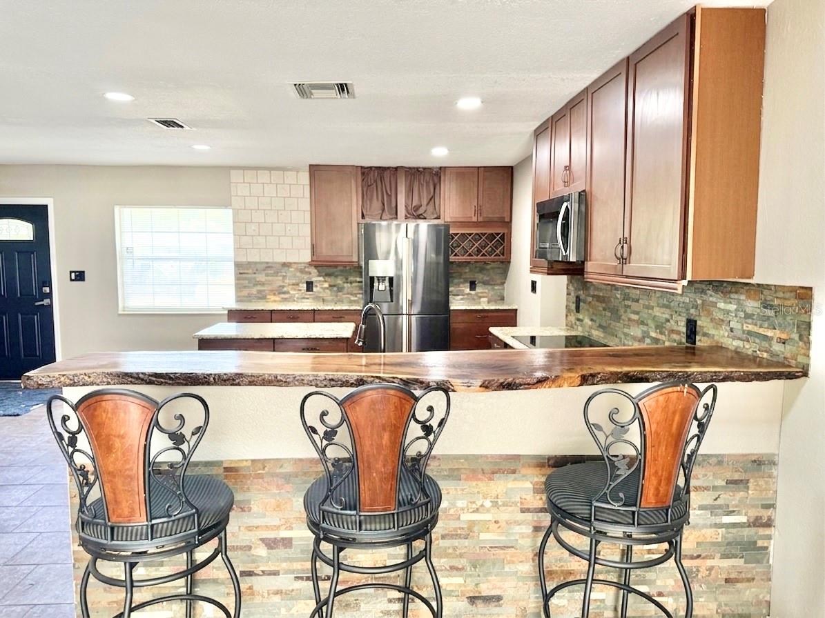 Image 7 of 47 For 5846 Wyoming Avenue