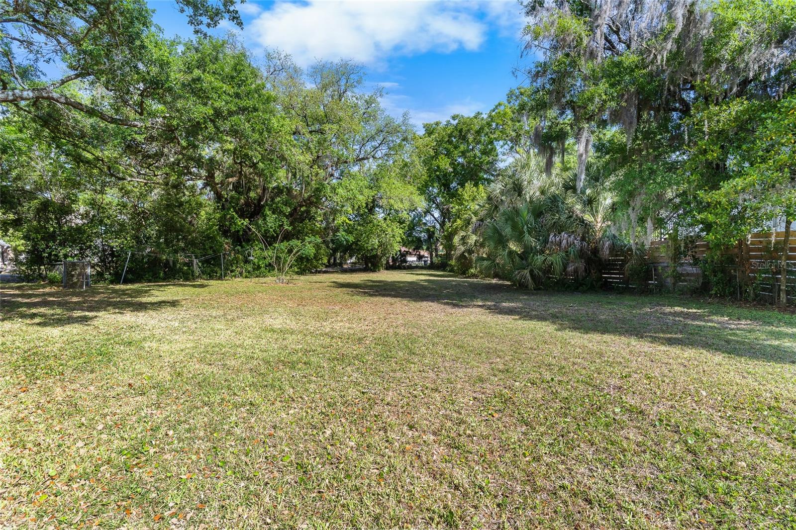 Listing photo id 5 for 6605 Boulevard