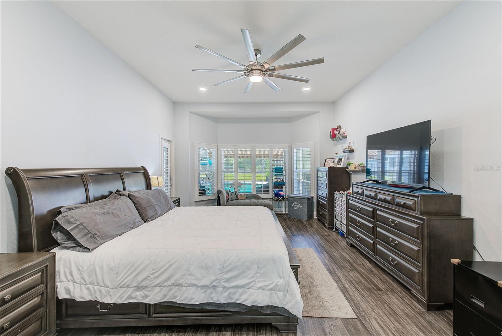 Image 20 of 52 For 8524 Beth Court