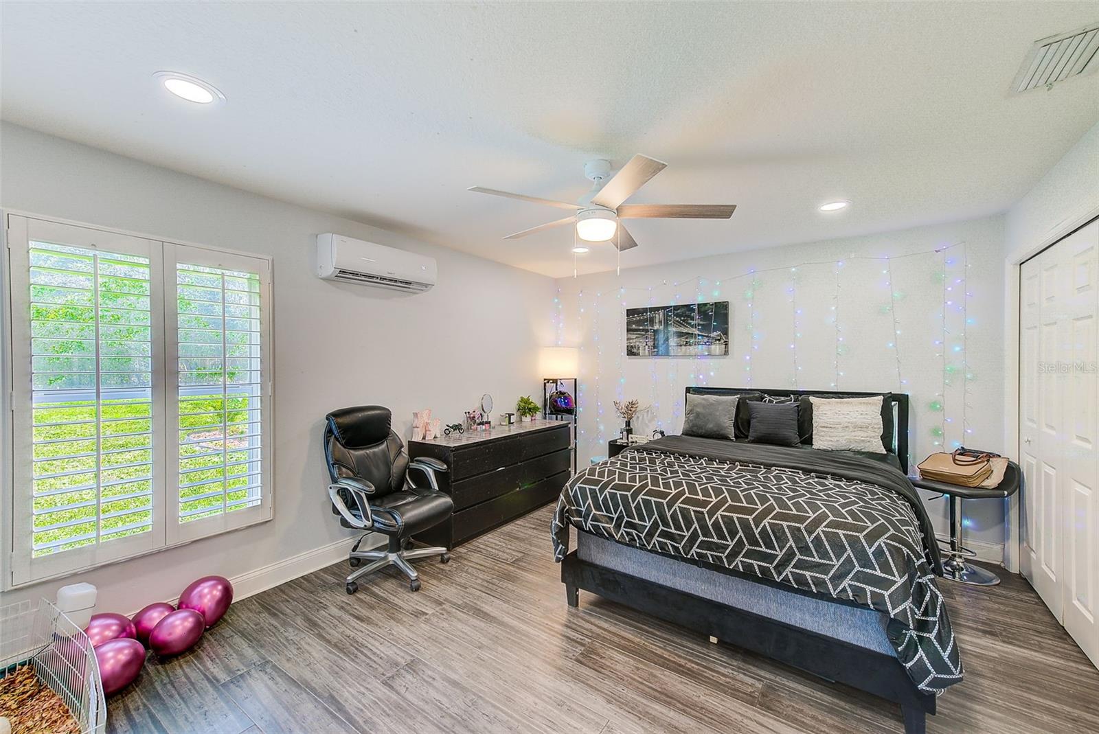 Image 25 of 52 For 8524 Beth Court