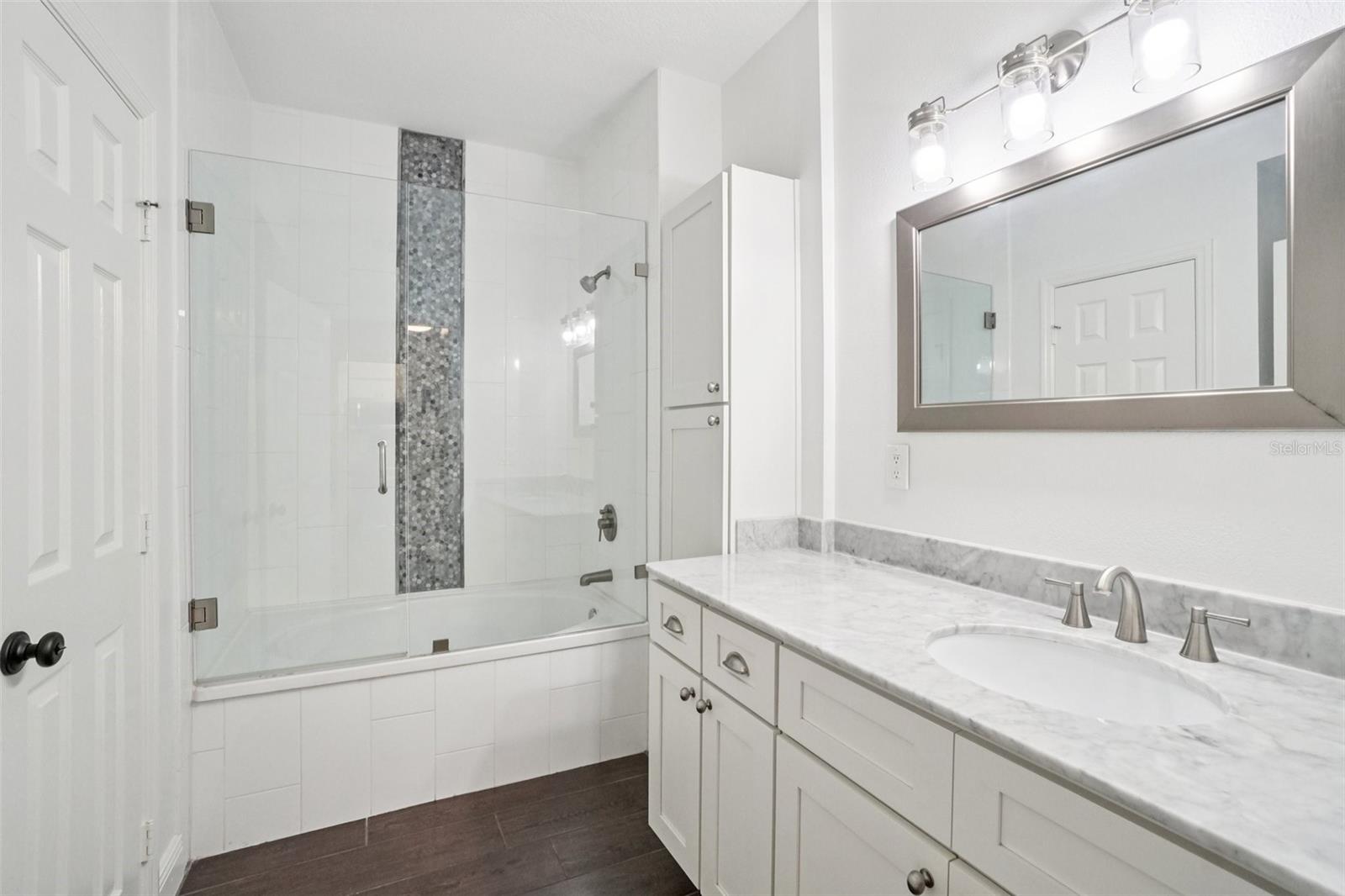 Image 12 of 33 For 800 Dakota Avenue 236