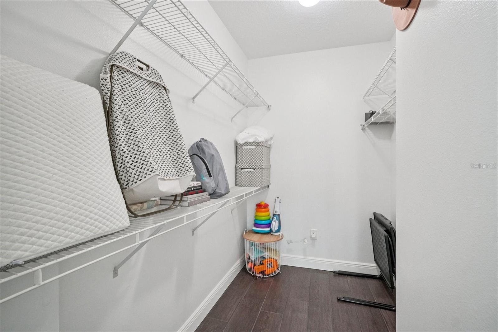 Image 18 of 33 For 800 Dakota Avenue 236