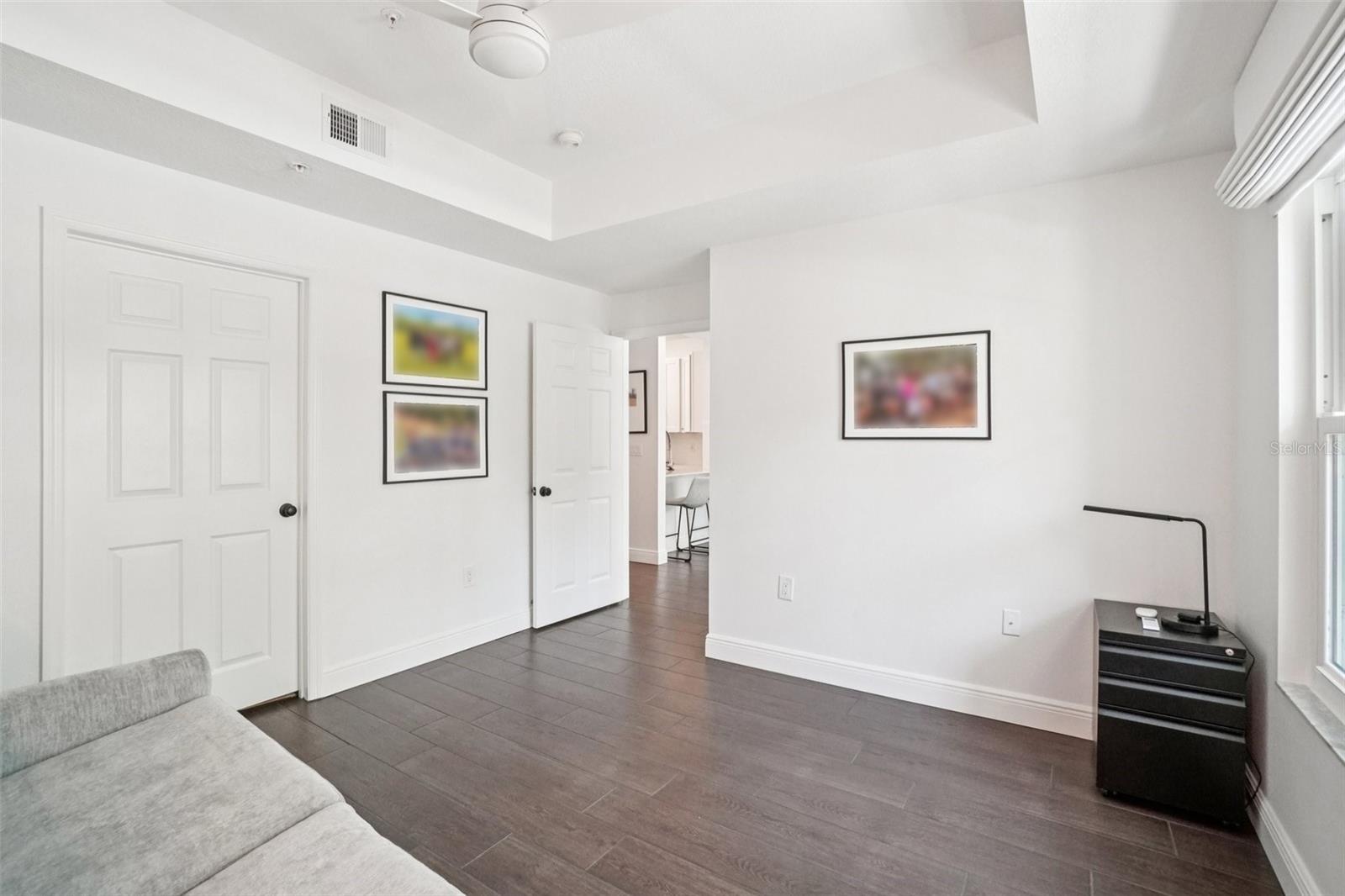 Image 21 of 33 For 800 Dakota Avenue 236