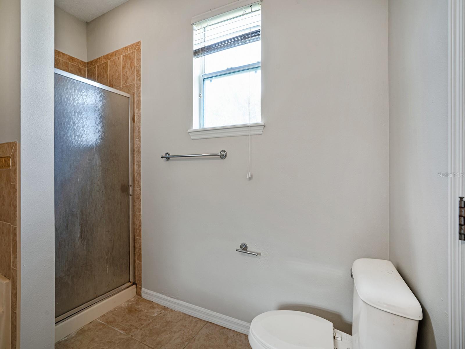 Image 21 of 38 For 11713 Colony Lakes Boulevard