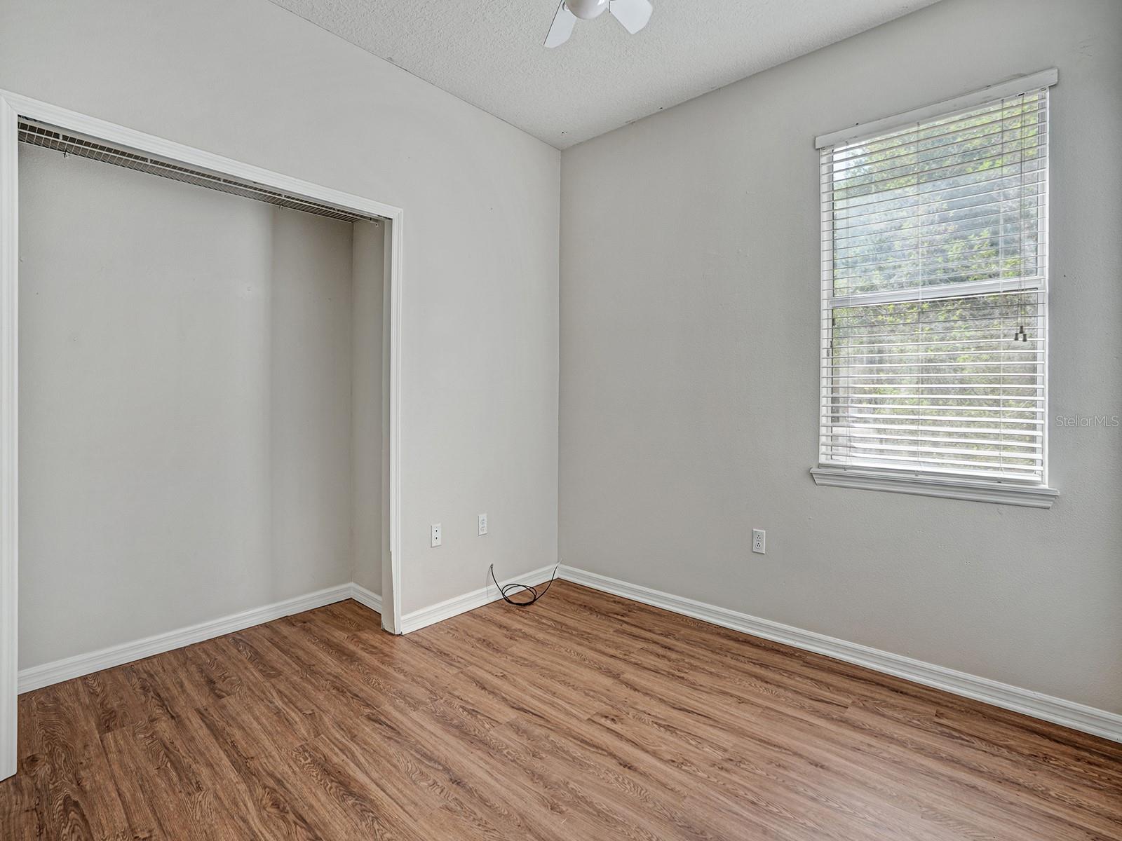 Image 22 of 38 For 11713 Colony Lakes Boulevard