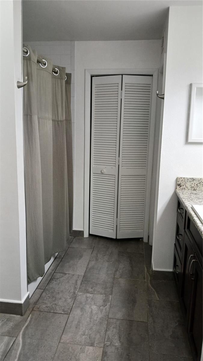 Image 13 of 31 For 1963 Georgia Circle N