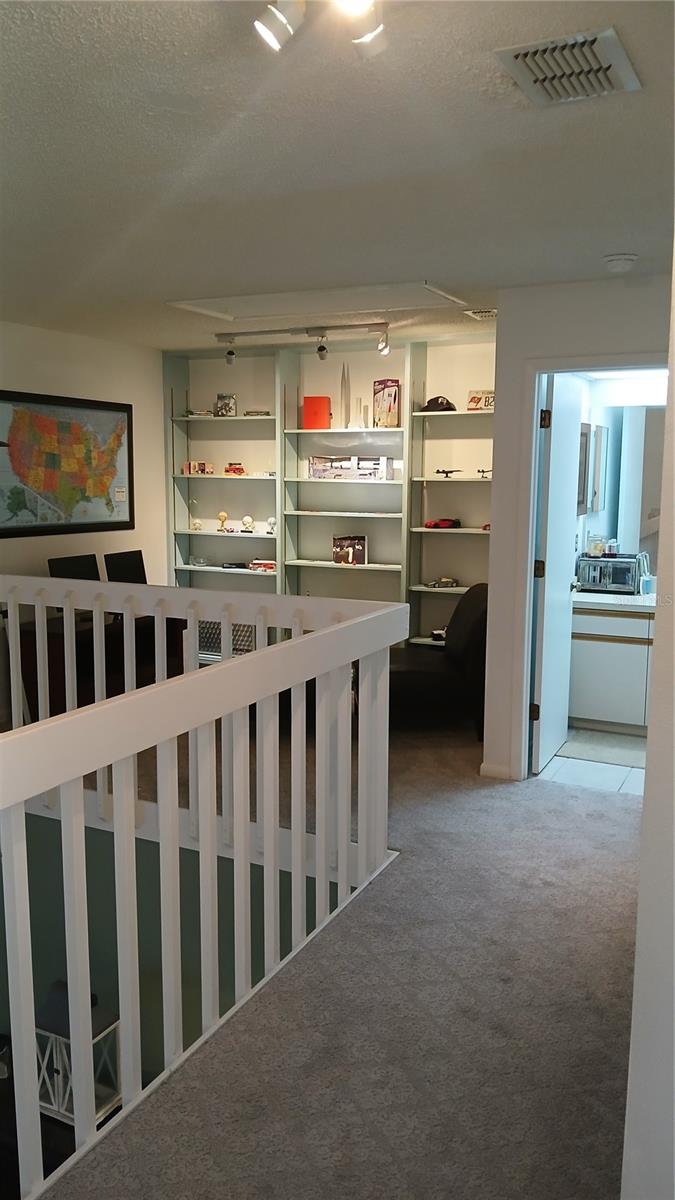 Image 17 of 31 For 1963 Georgia Circle N