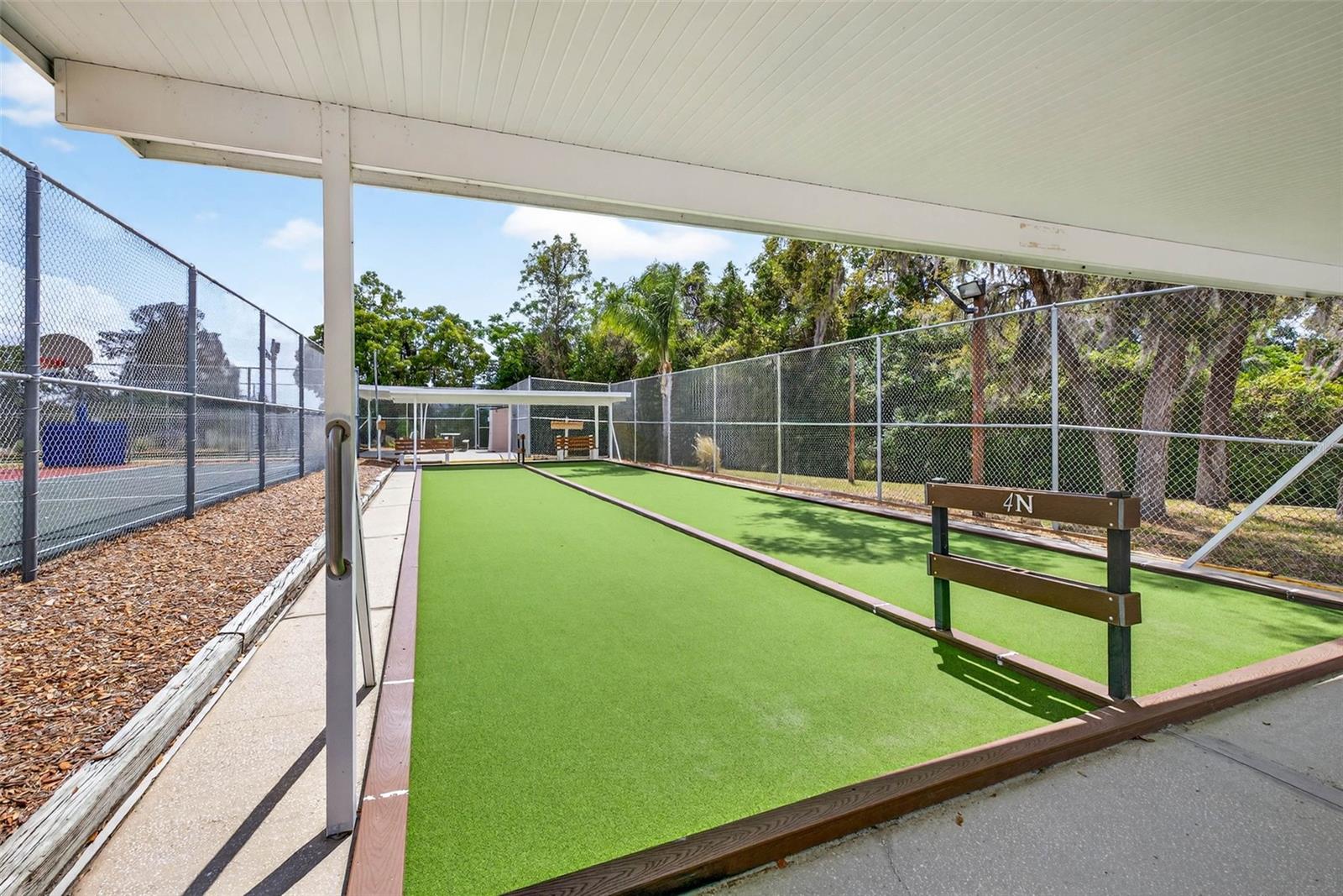 Listing photo id 49 for 7559 Mediterranean Court