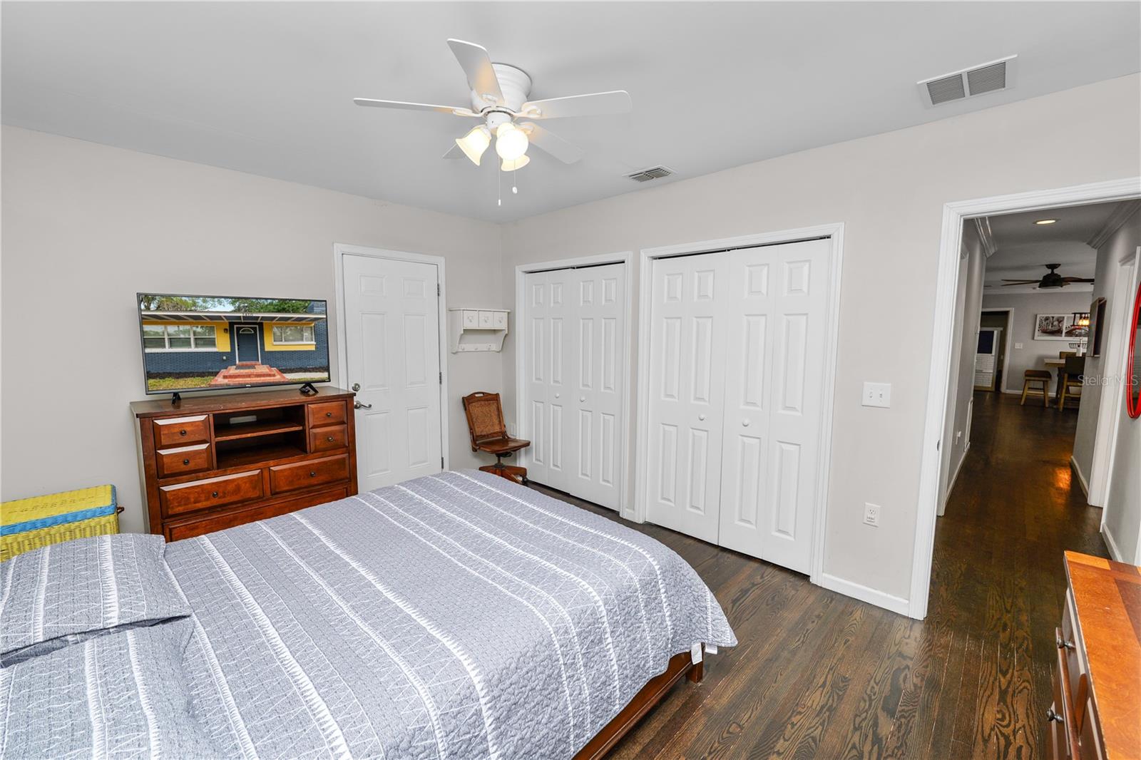 Image 26 of 38 For 1410 Edgewood Drive