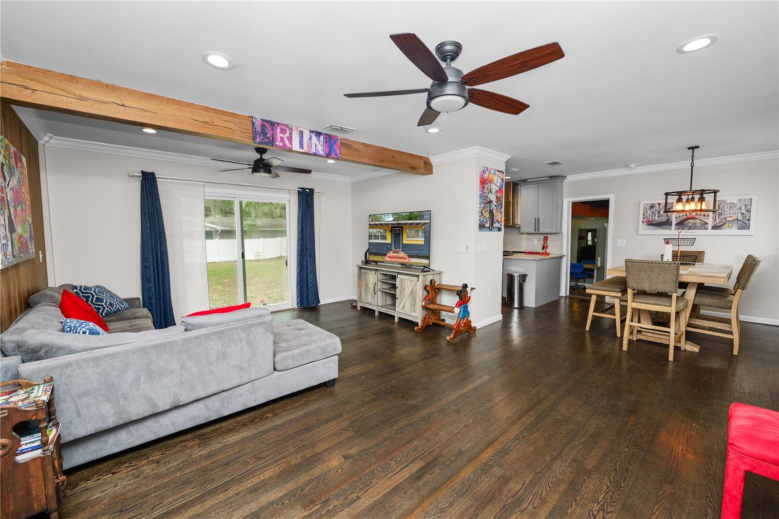 Image 4 of 38 For 1410 Edgewood Drive