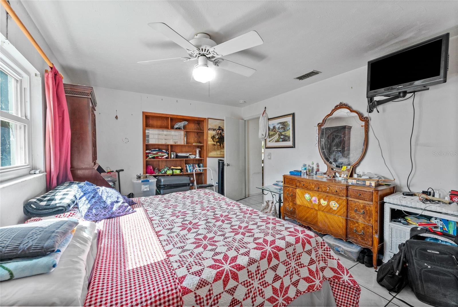 Image 18 of 35 For 5824 Whistlewood Circle