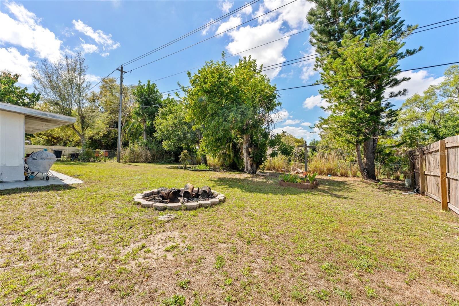 Image 28 of 35 For 5824 Whistlewood Circle