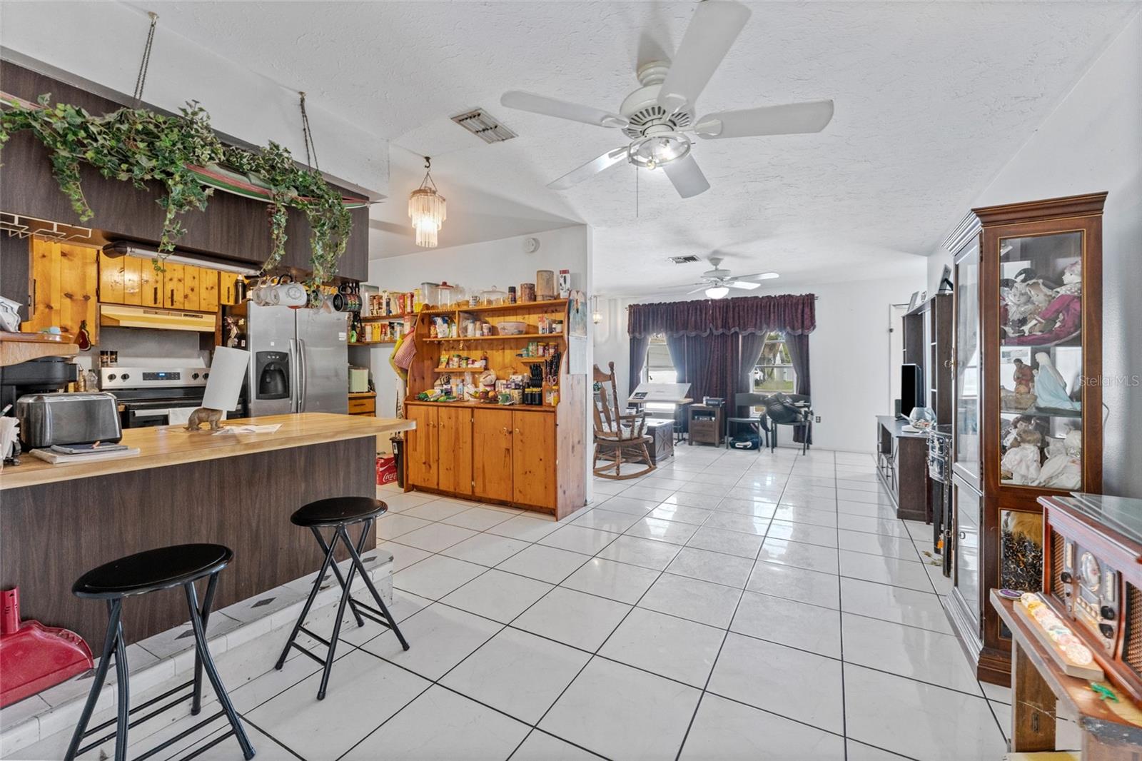 Image 7 of 35 For 5824 Whistlewood Circle