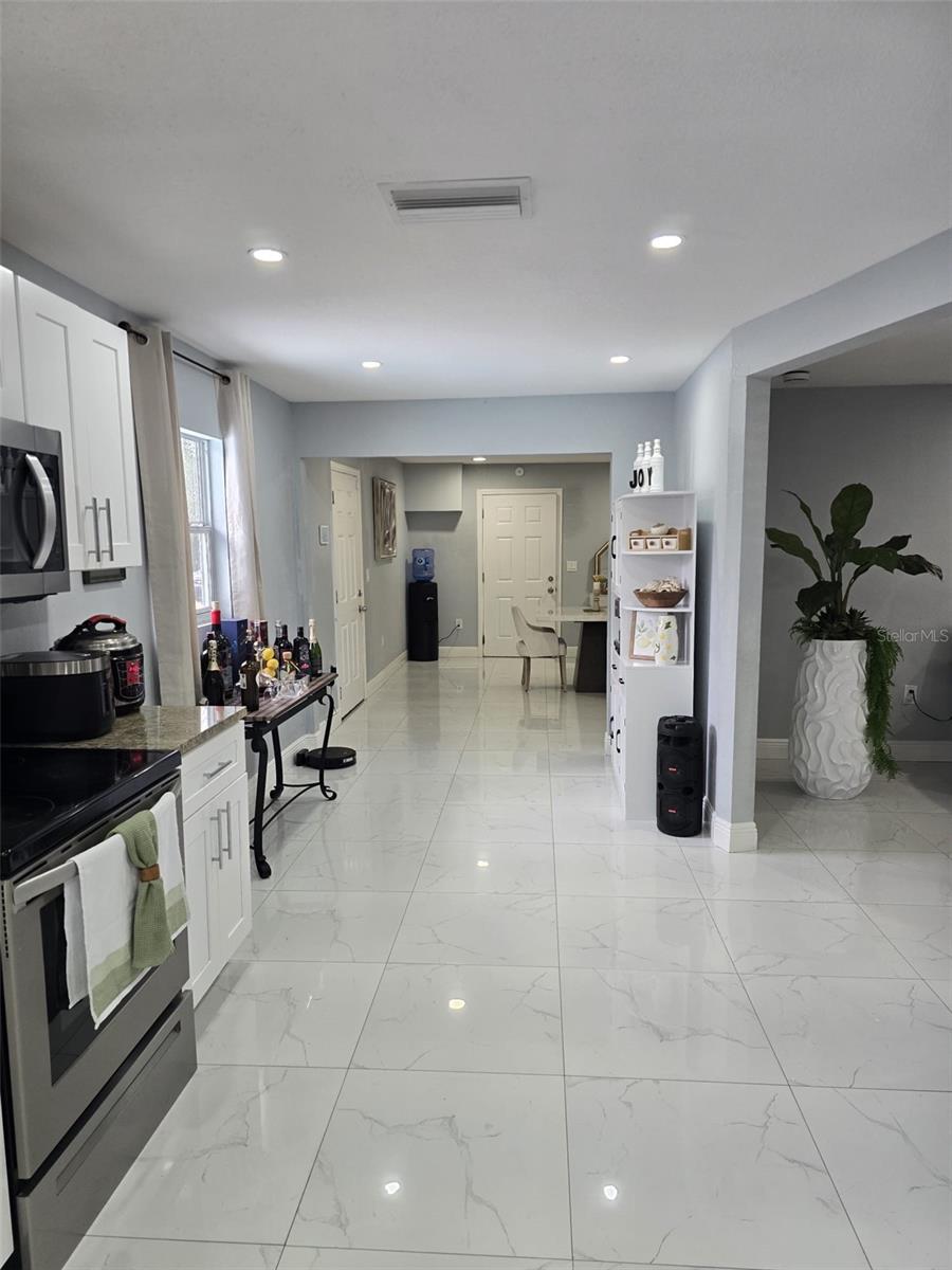 Image 10 of 39 For 16225 Whippoorwill Lane