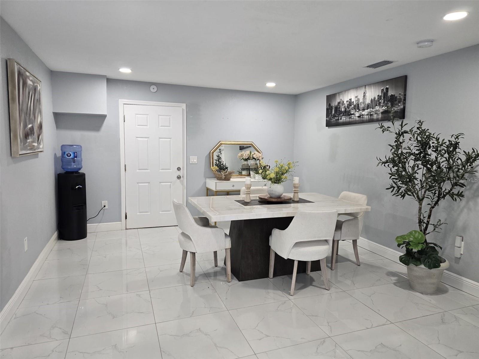 Image 15 of 39 For 16225 Whippoorwill Lane