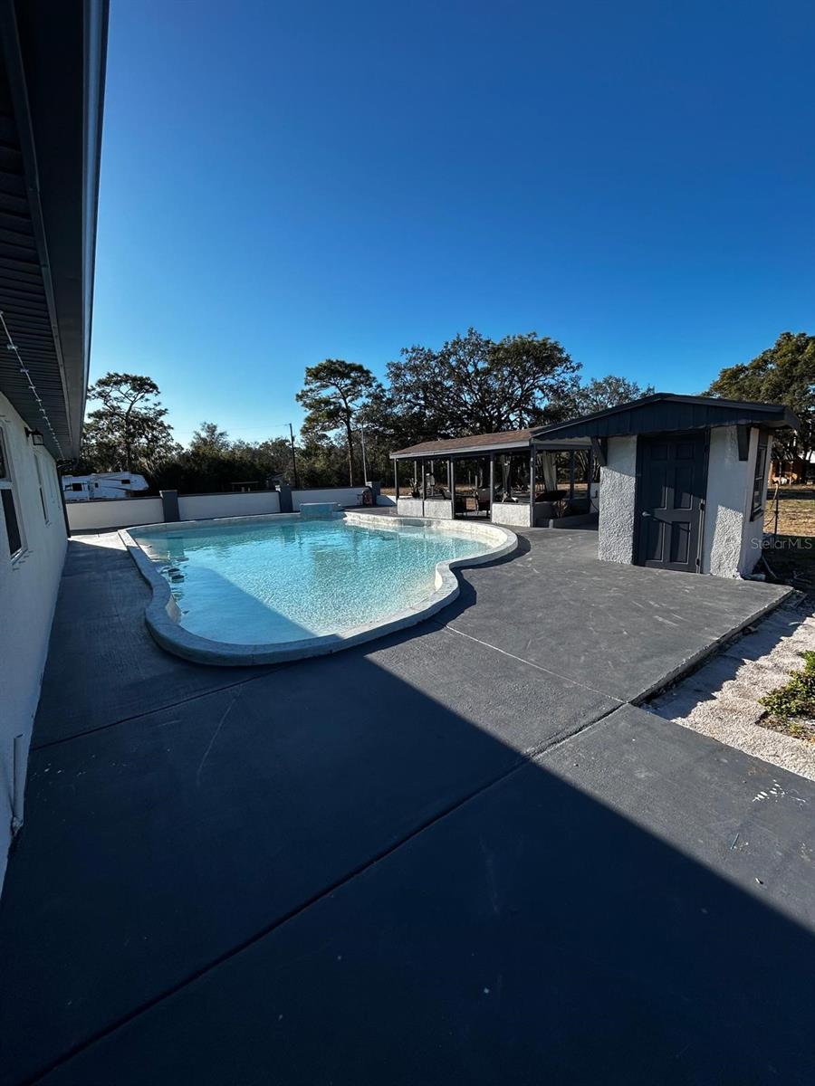 Image 4 of 39 For 16225 Whippoorwill Lane