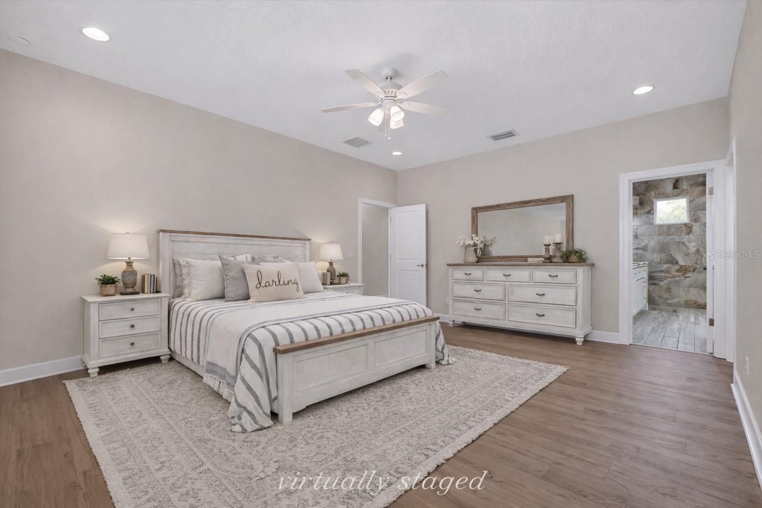 Image 16 of 83 For 1008 River Drive