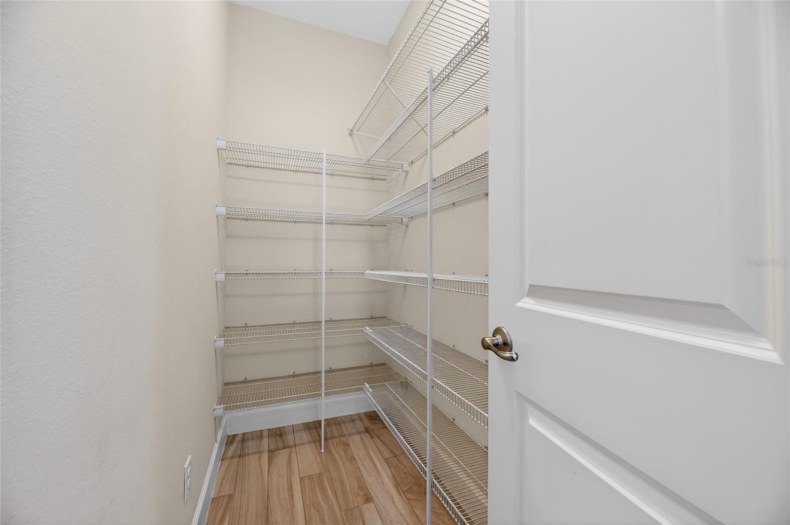 Image 48 of 83 For 1008 River Drive