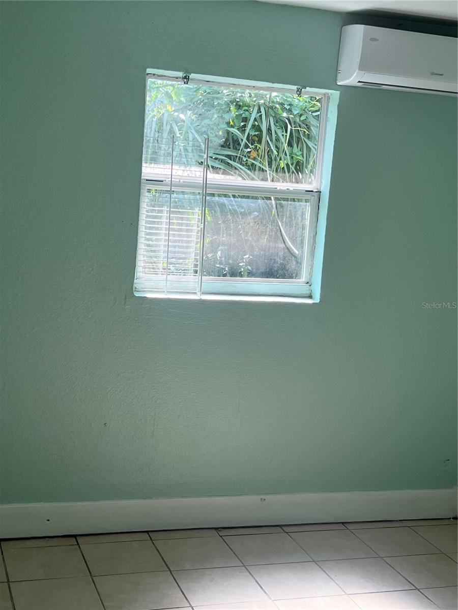 Image 16 of 18 For 2002 33rd Avenue