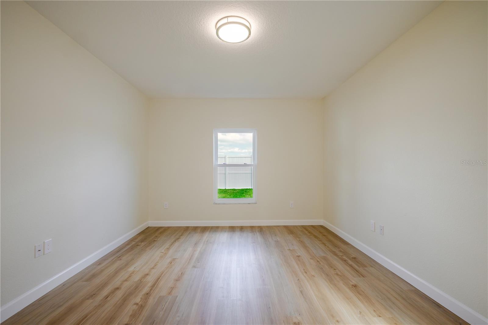 Image 19 of 67 For 2306 Richwood Pike Drive