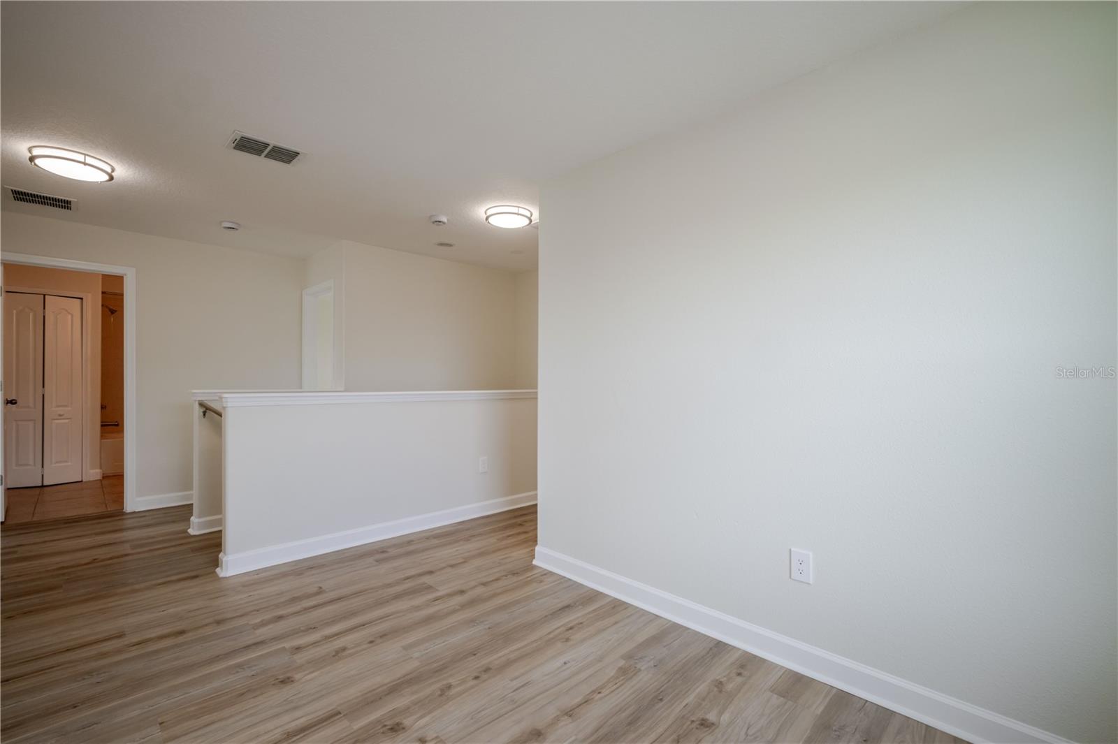 Image 31 of 67 For 2306 Richwood Pike Drive