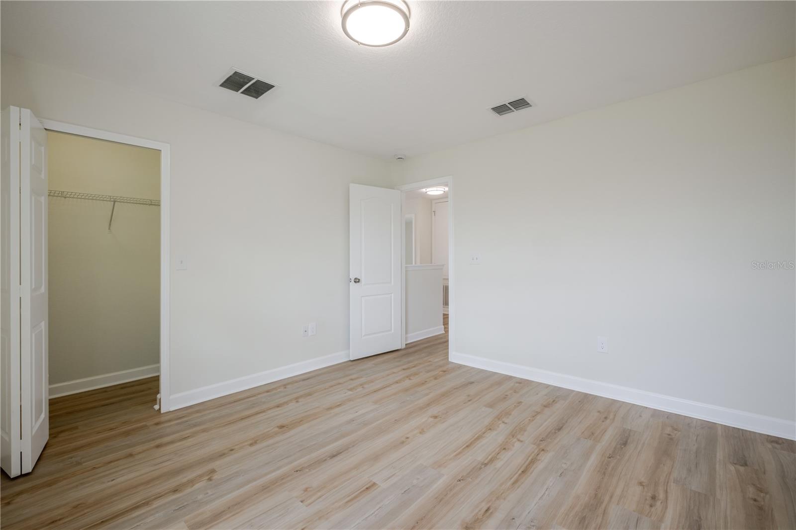 Image 43 of 67 For 2306 Richwood Pike Drive