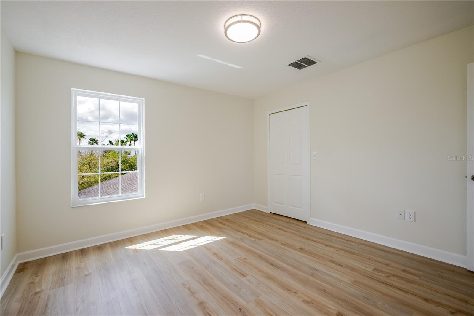 Image 44 of 67 For 2306 Richwood Pike Drive