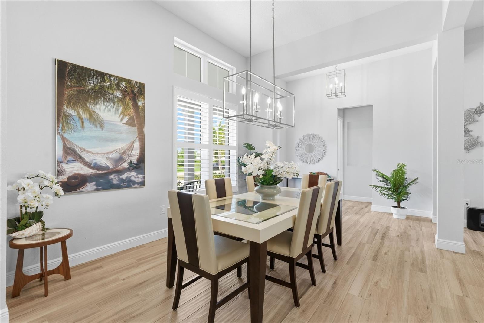 Image 15 of 46 For 8245 Grande Shores Drive