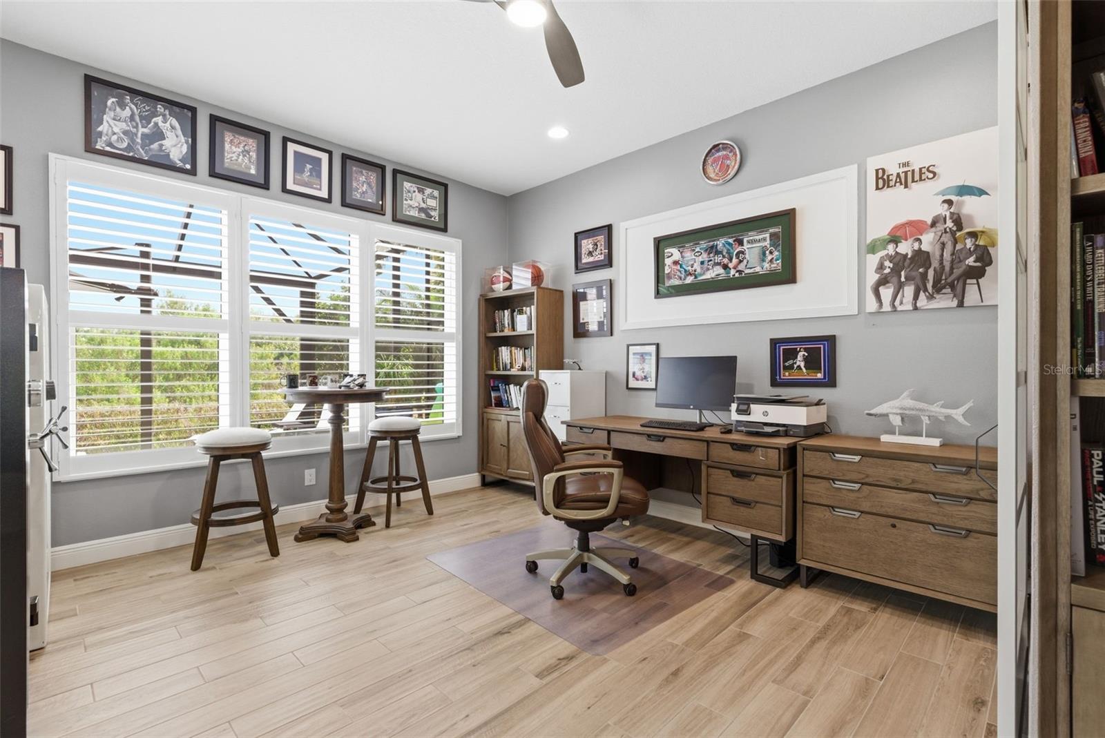 Image 31 of 46 For 8245 Grande Shores Drive