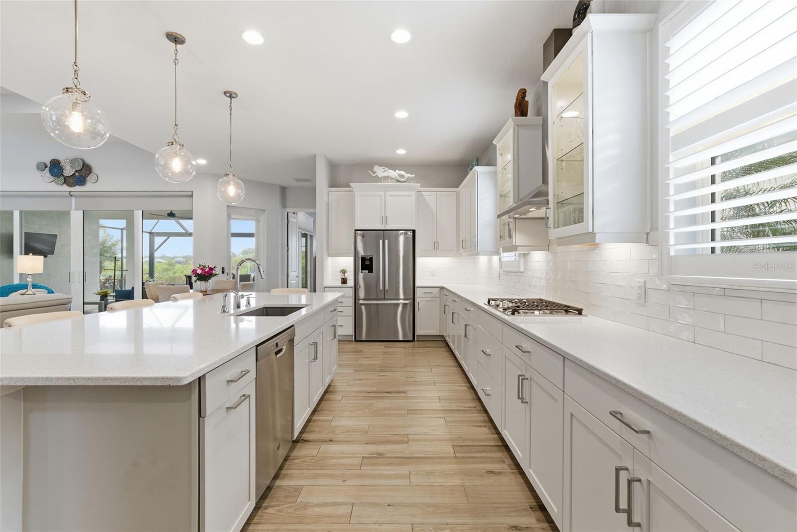 Image 7 of 46 For 8245 Grande Shores Drive