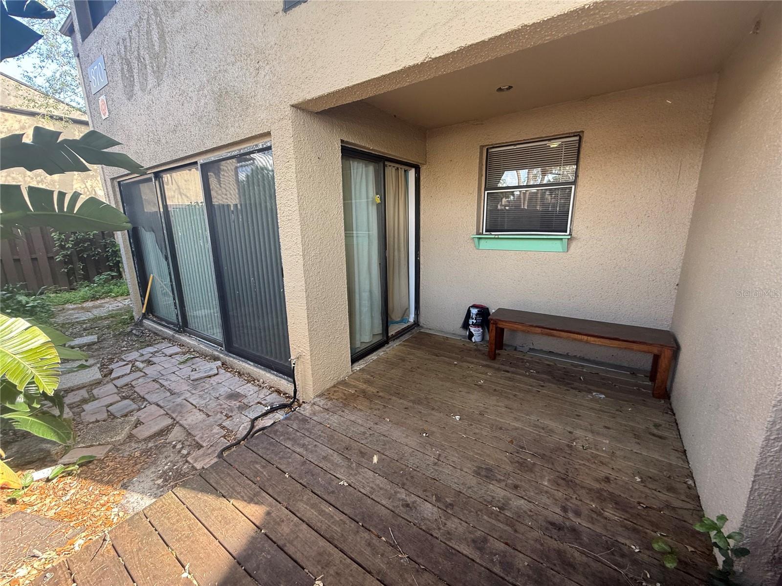 Image 18 of 31 For 870 Village Lake Terrace N 101