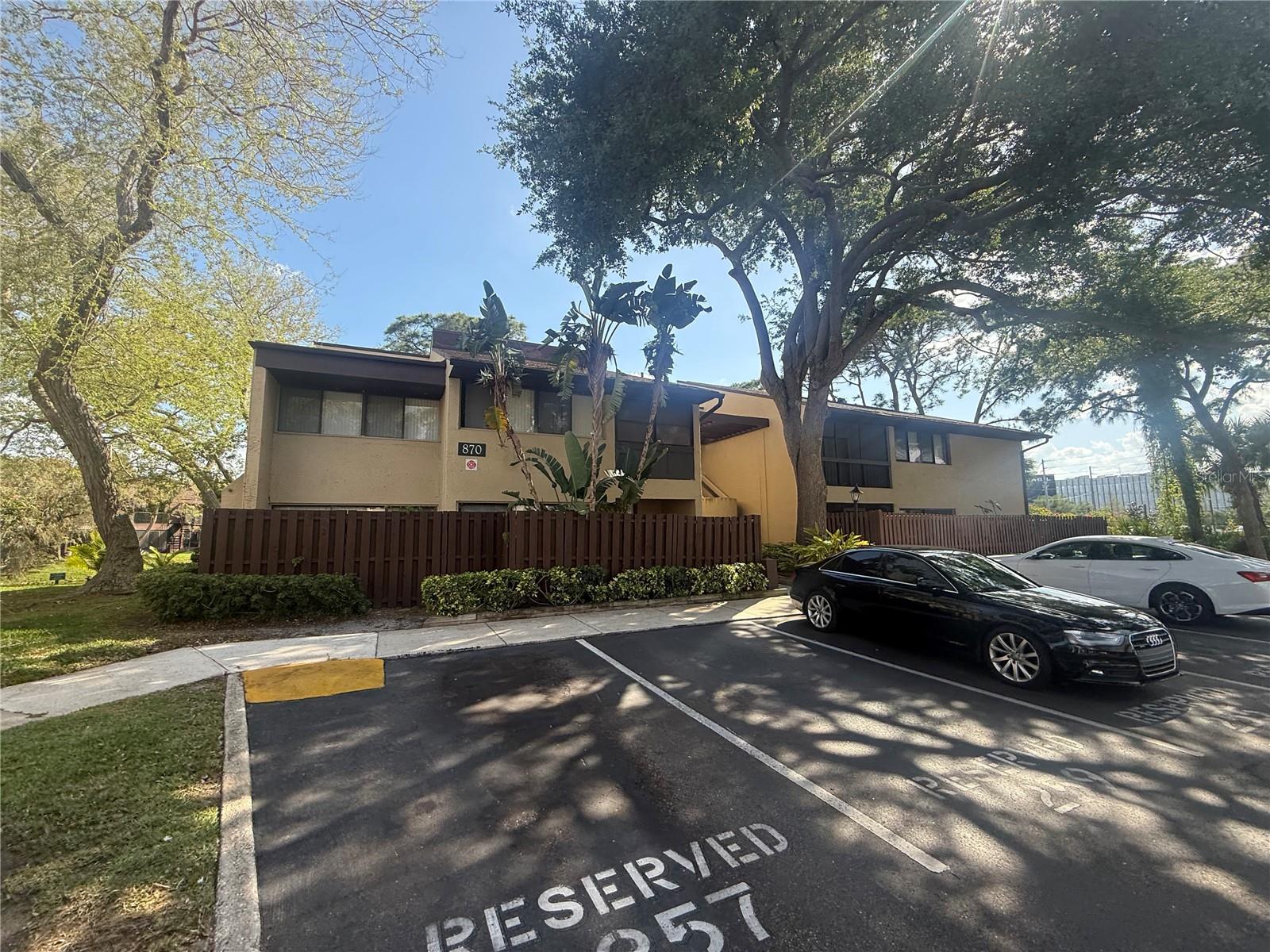 Image 2 of 31 For 870 Village Lake Terrace N 101