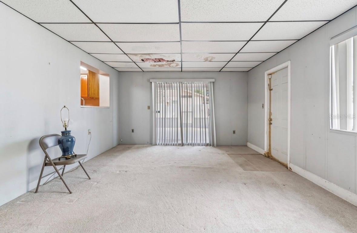 Image 11 of 52 For 4524 Golfwood Boulevard